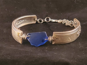 Double Spoon Bracelet - Blue glass