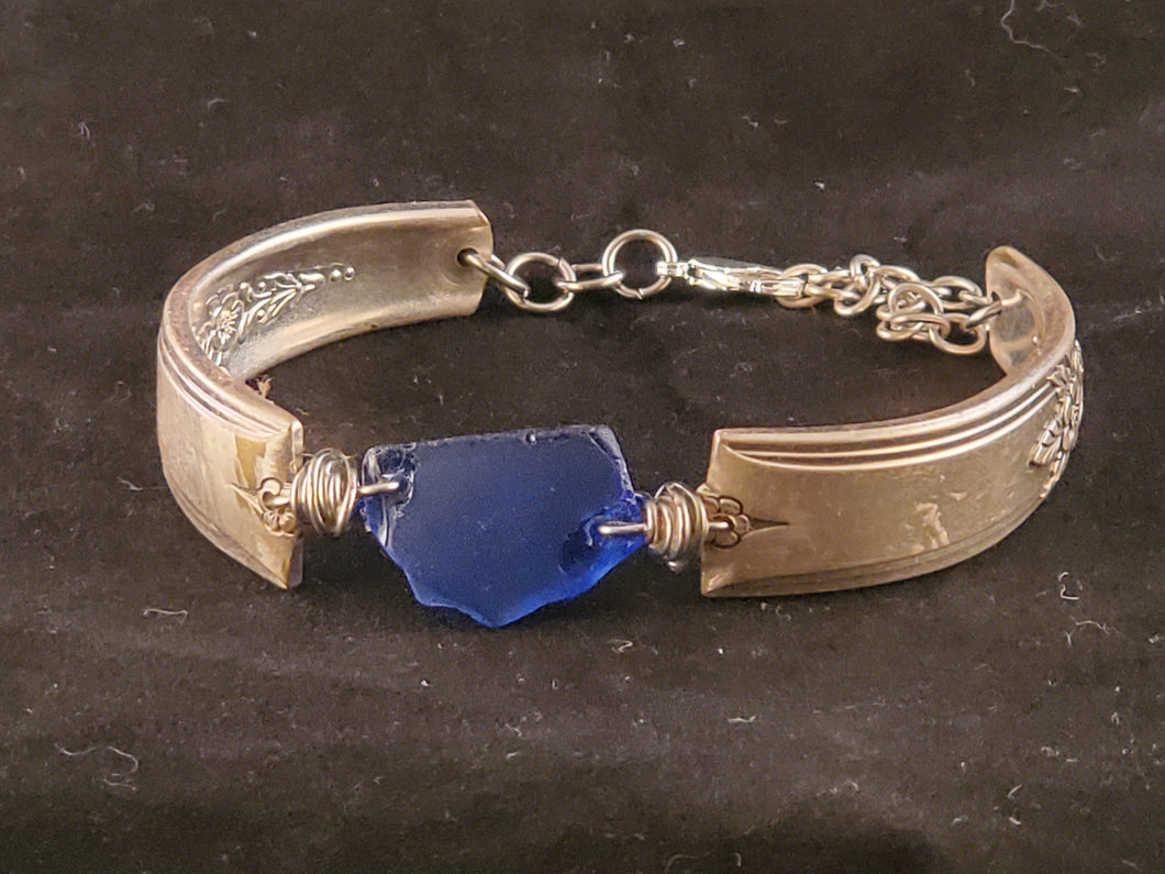 Double Spoon Bracelet - Blue glass