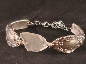 Double Spoon Bracelet - White/clear glass